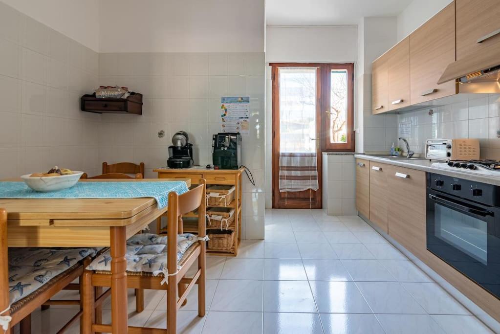La Lampara - Casa Panoramica 4 Km Dalla Pelosa Stintino Exteriér fotografie