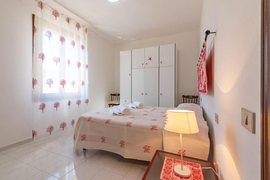 La Lampara - Casa Panoramica 4 Km Dalla Pelosa Stintino Exteriér fotografie